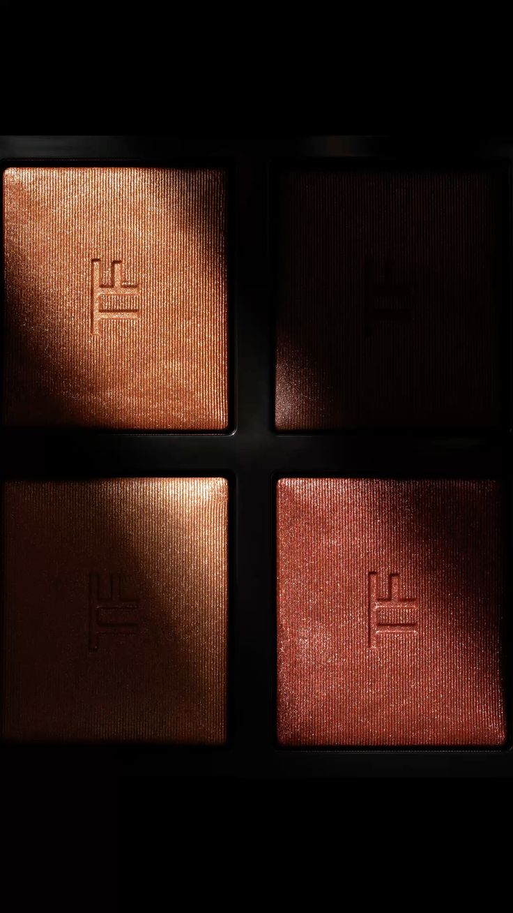 TOM FORD